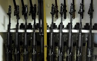 ЗН: Минобороны продает боевое оружие под видом безопасных макетов