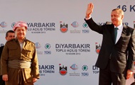 Глава Курдской автономии Ирака прибыл в Турцию с историческим визитом